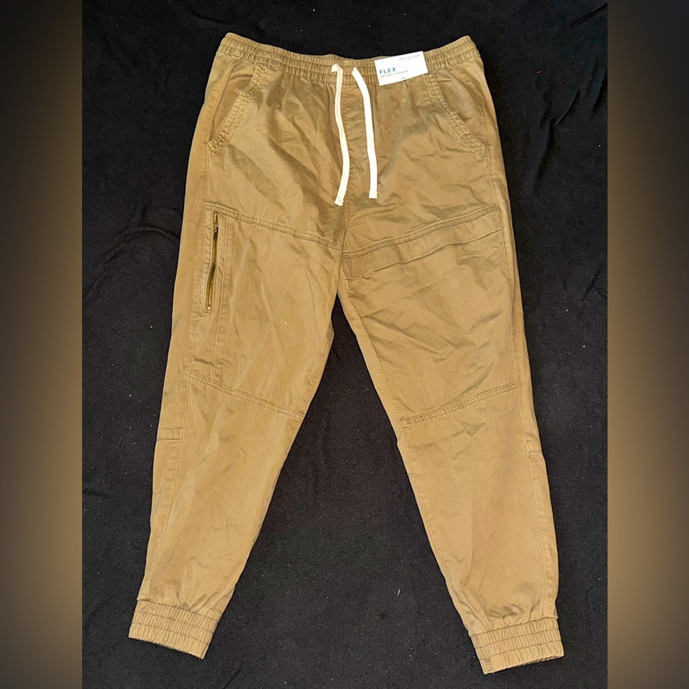 Arizona Jeans Co Pants Tan Large Brown Skinny Jogger Skinny Fit Elastic Cuff NEW